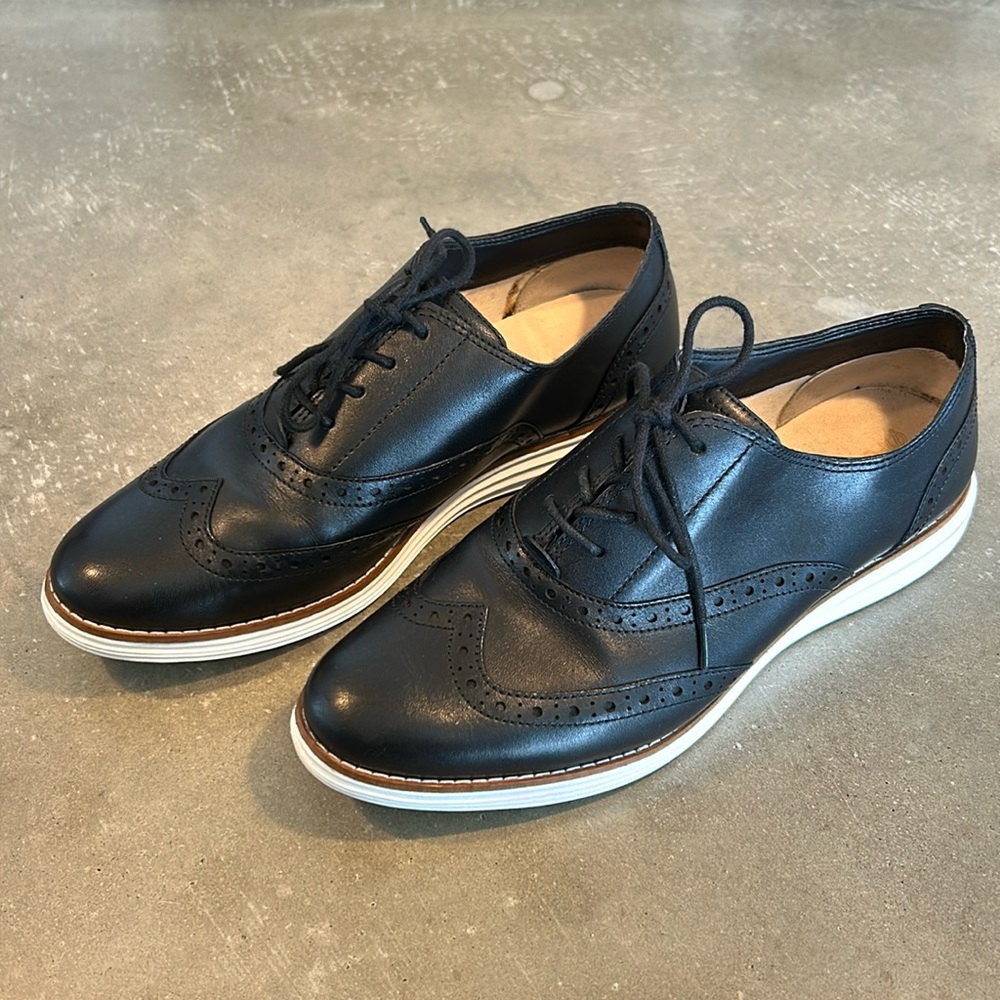 Cole Haan Original Grand Women’s Wingtip Black Leather Shoes